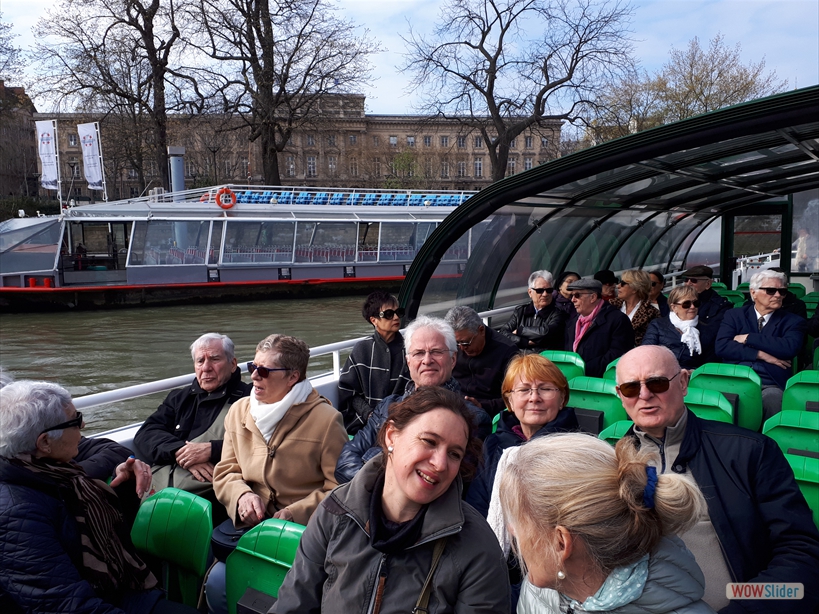 18 La petite croisière sur la Seine