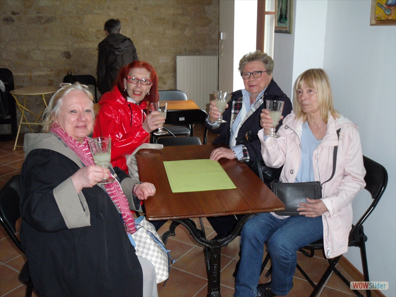 La dégustation de l'absinthe...... oui mais! 